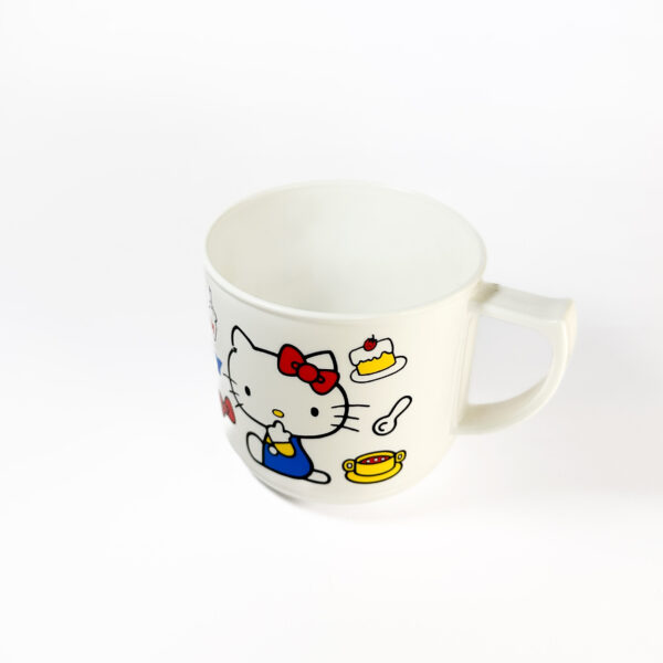 Caneca Sanrio - Modelo: Hello Kitty - 9.8cm x 7cm - Imagem 3