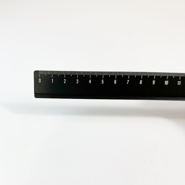 Régua De Alumínio Cor Preto Tamanho: 15Cm - Imagem 5