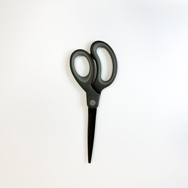 Tesoura Revestida De Titânio - Cabo Aderente - 20cm - Imagem 3