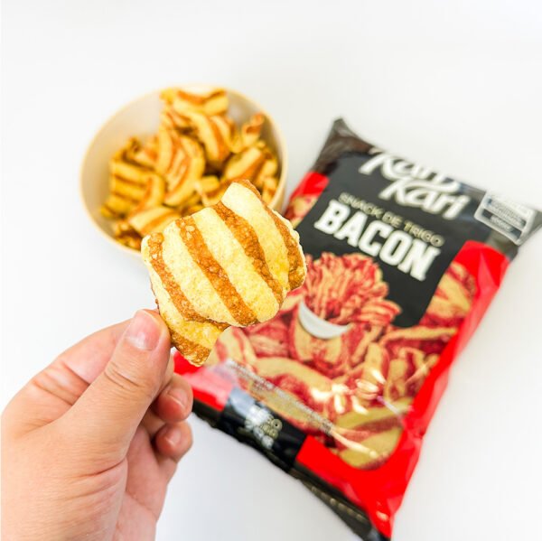 Snack de Trigo Kari Kari Sabor Bacon – Pacote 70g Salgadinho Crocante Brasileiro